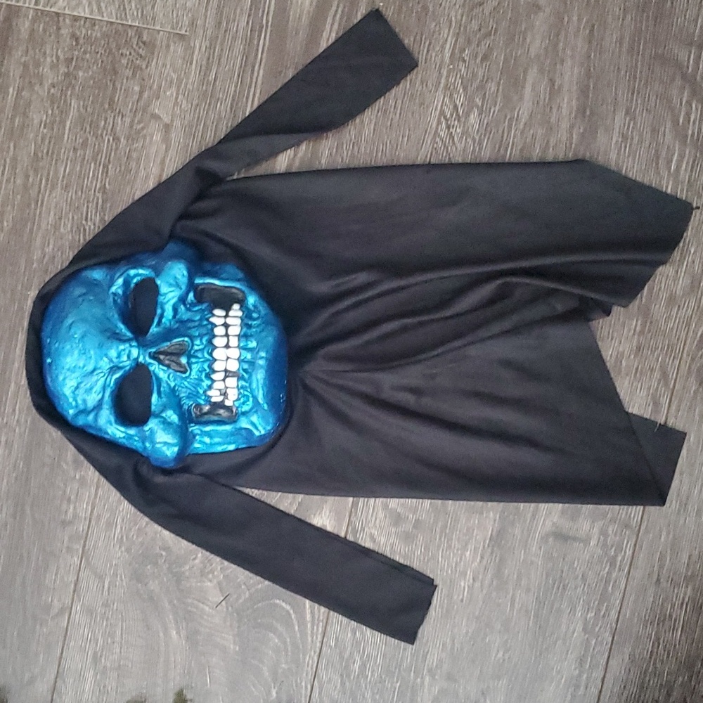 Fun World Easter Unlimited Metallic Blue Skull Face Halloween Mask Hood Strap